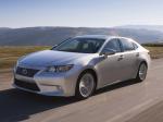 Lexus ES300h 2012 года